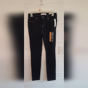 No Boundries Skinny Blue Jeans Size 9 NWT